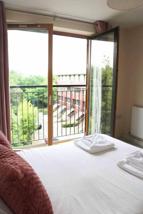 Apartment Bright & Cosy 2bed In Mk Centre +parking Milton Keynes